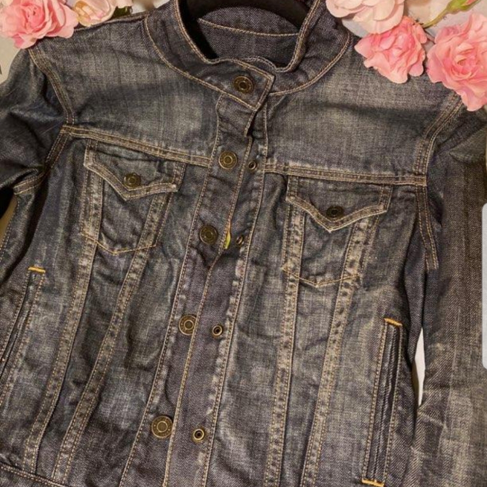Gap dark wash Jean jacket